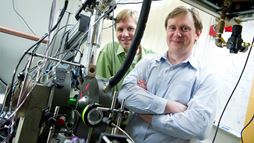 Troy Van Voorhis, professor of chemistry (left), and Marc Baldo, professor of electrical engineering (right).